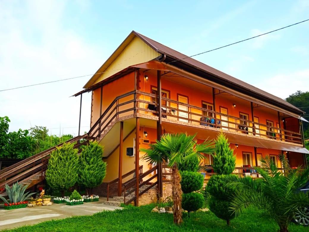 Изабелла Hotel ปิซุนดา ภายนอก รูปภาพ